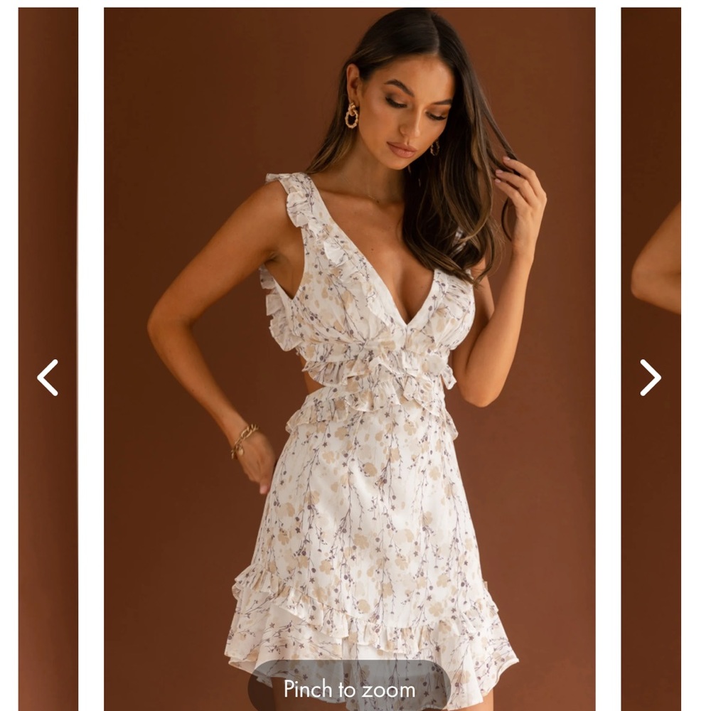 Brand new Selfie Leslie dress